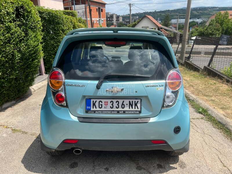 Chevrolet Spark 