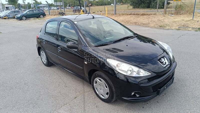 Peugeot 206 plus 1.1
