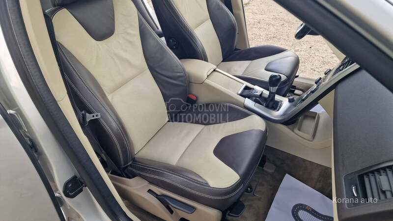 Volvo XC60 2.4 D5 SUMUM