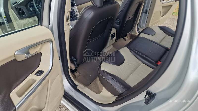 Volvo XC60 2.4 D5 SUMUM