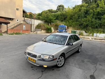 Volvo S80 