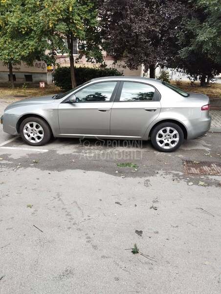 Alfa Romeo 159 