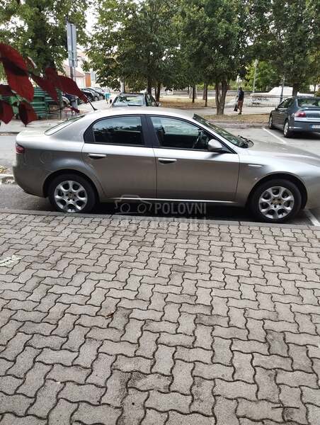 Alfa Romeo 159 