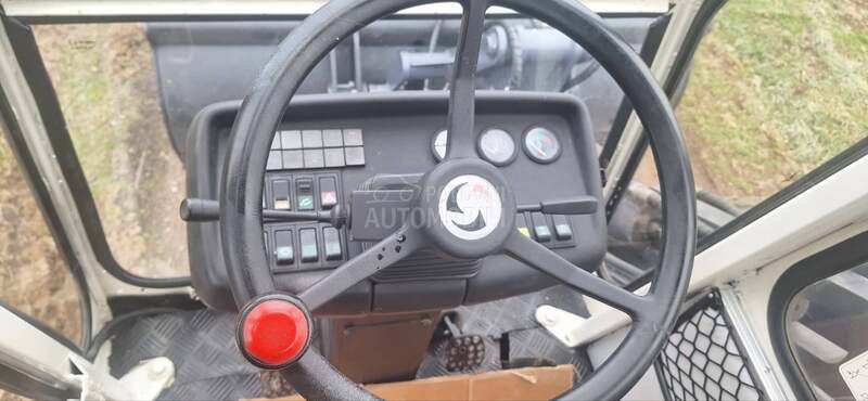 Terex Schaef SKL877