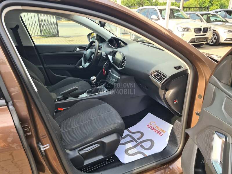 Peugeot 308 1.6 HDI ALLURE