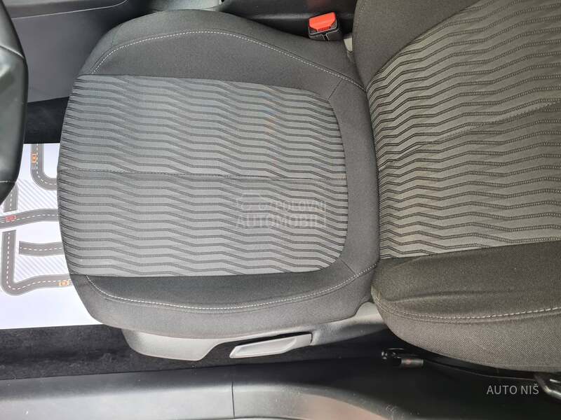 Peugeot 308 1.6 HDI ALLURE