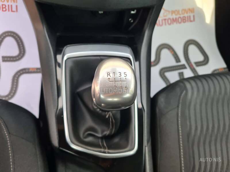 Peugeot 308 1.6 HDI ALLURE