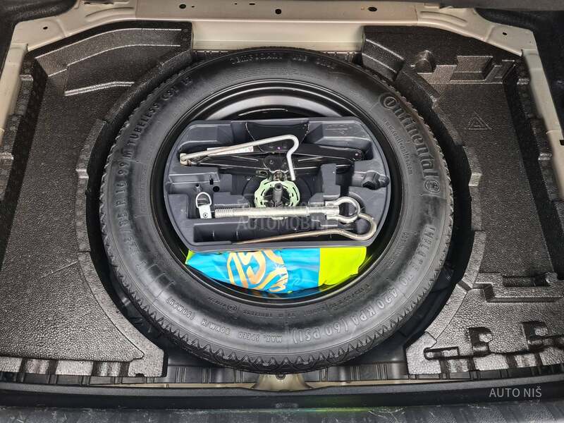 Peugeot 308 1.6 HDI ALLURE