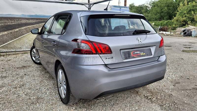 Peugeot 308 KAMERA/N.A.V/L.E.D