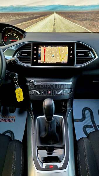 Peugeot 308 1.2-1.0.0 .K.M