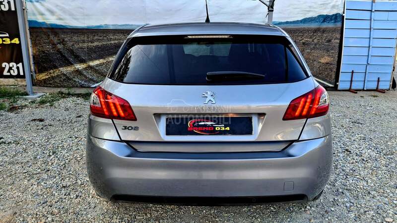 Peugeot 308 1.2-1.0.0 .K.M