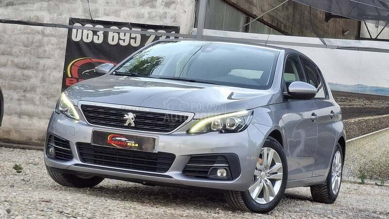 Peugeot 308 KAMERA/N.A.V/L.E.D