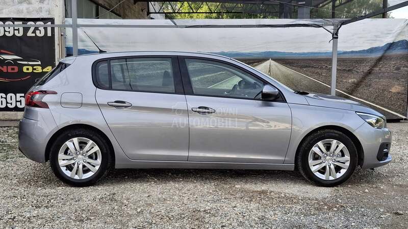 Peugeot 308 KAMERA/N.A.V/L.E.D