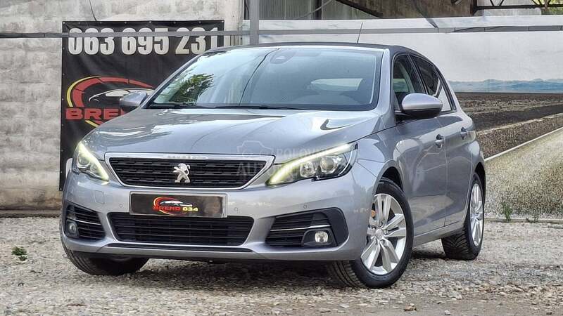 Peugeot 308 KAMERA/N.A.V/L.E.D
