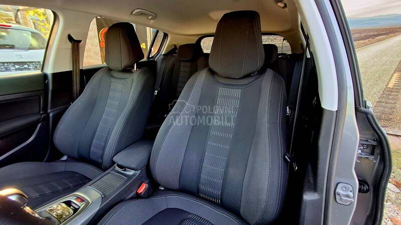 Peugeot 308 1.2-1.0.0 .K.M