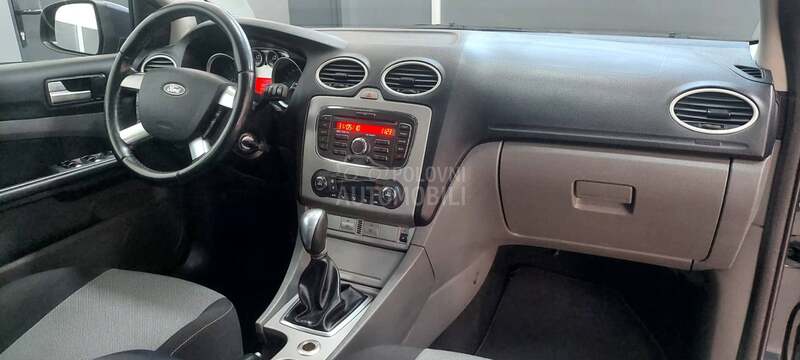 Ford Focus 1.6 16v