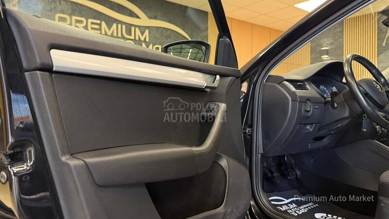 Škoda Octavia //1.6 TDI//N.AVI/FUL