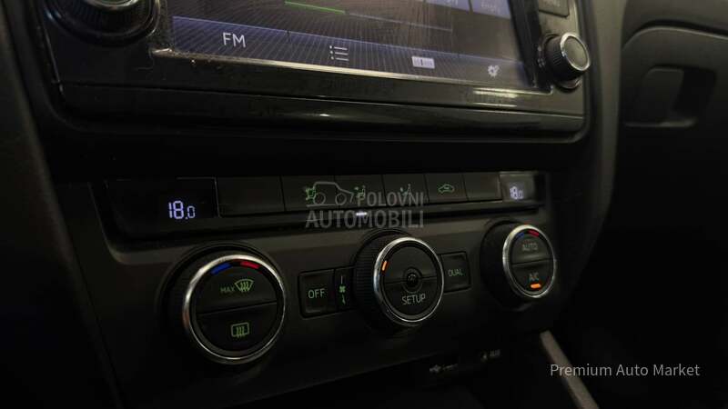 Škoda Octavia //1.6 TDI//N.AVI/FUL