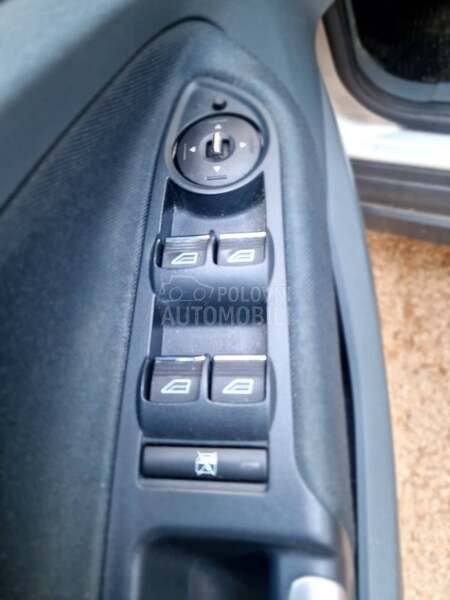 Ford C-Max 1.0 EcoBooat
