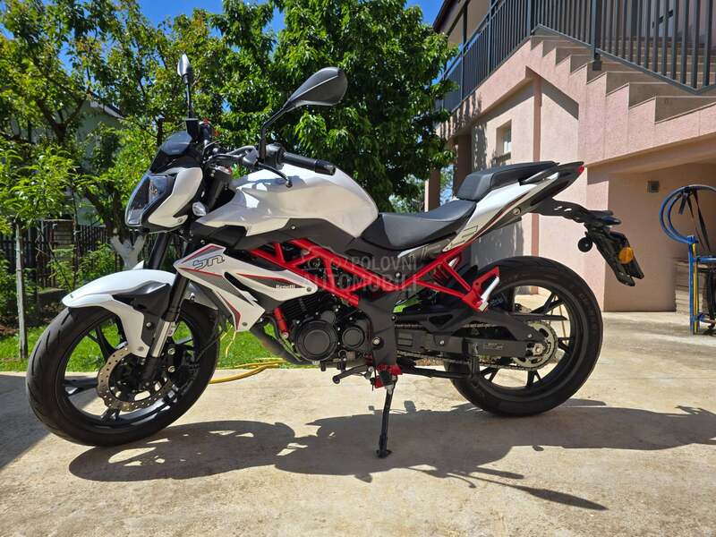 Benelli bn125 bn 125