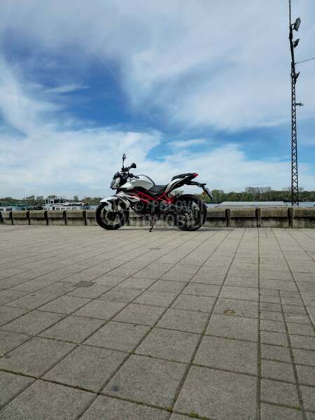 Benelli bn125 bn 125