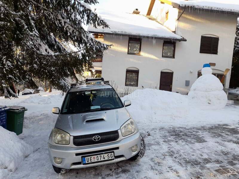 Toyota RAV 4 2.0 D4D Luna