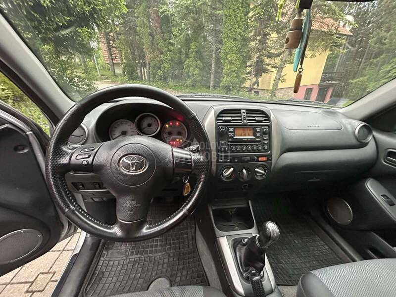 Toyota RAV 4 2.0 D4D Luna
