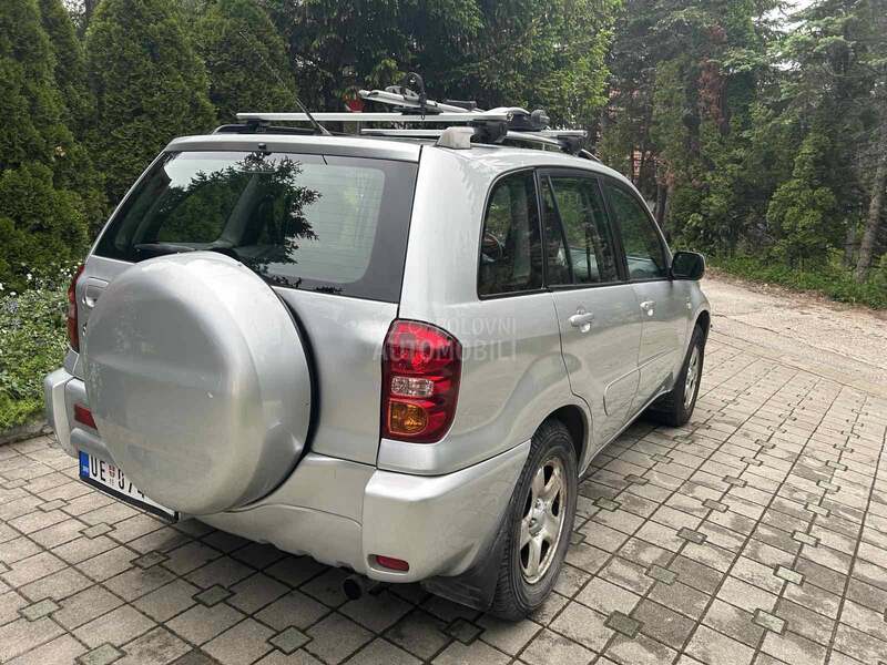 Toyota RAV 4 2.0 D4D Luna