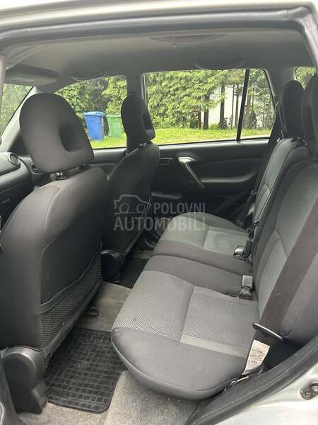 Toyota RAV 4 2.0 D4D Luna