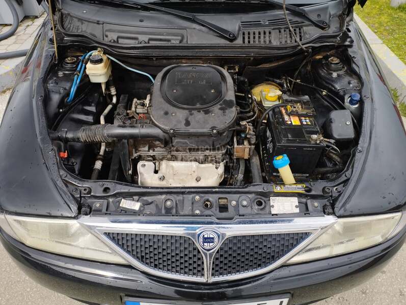 Lancia Ypsilon 1.2 8v dobra