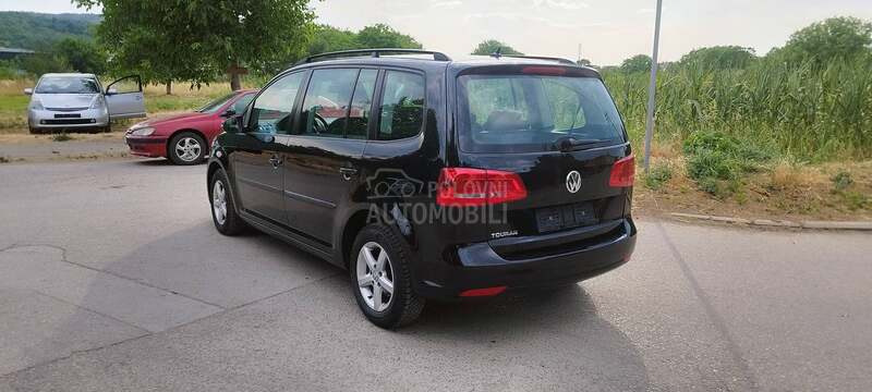 Volkswagen Touran 