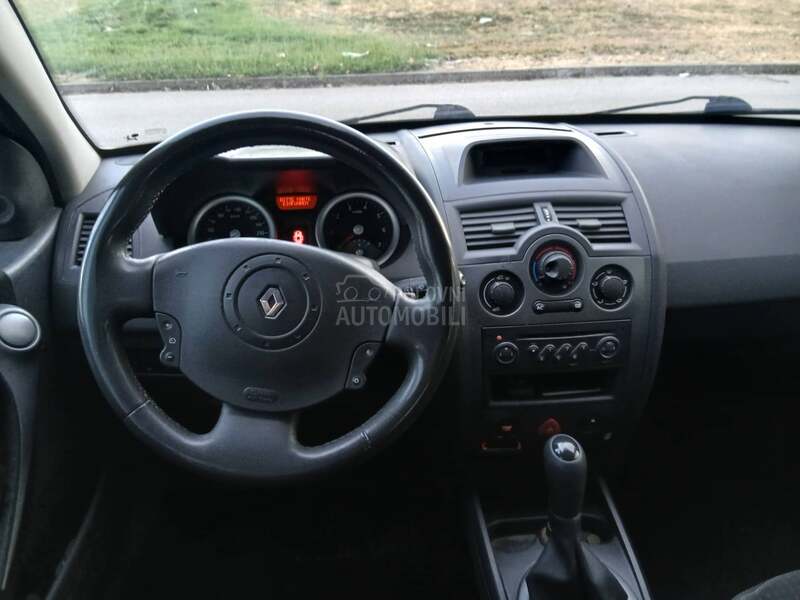 Renault Megane 1.6 16v