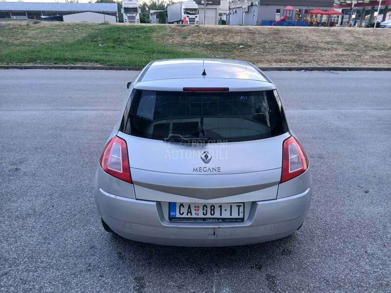 Renault Megane 1.6 16v