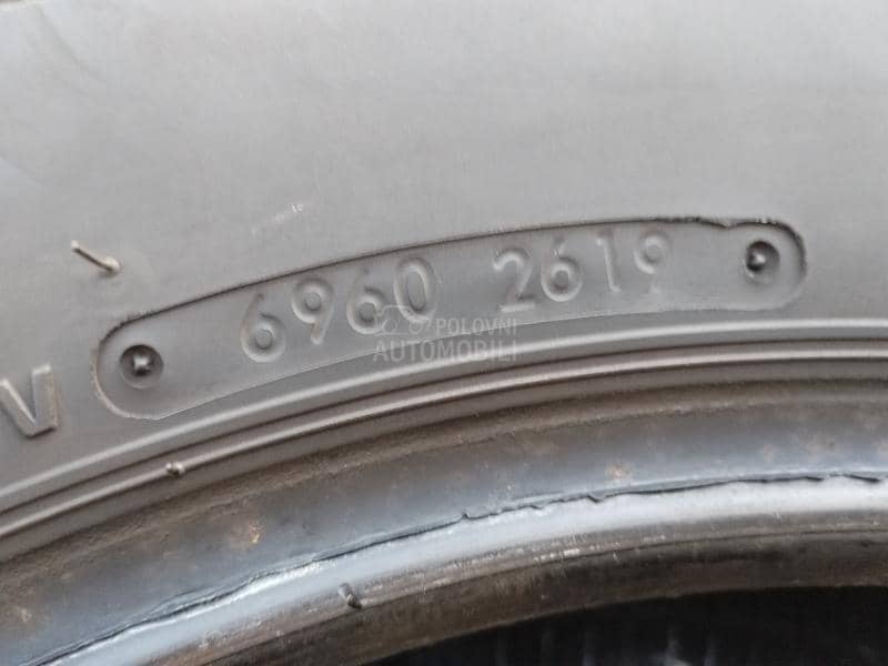 Lassa 215/70 R16 Zimska