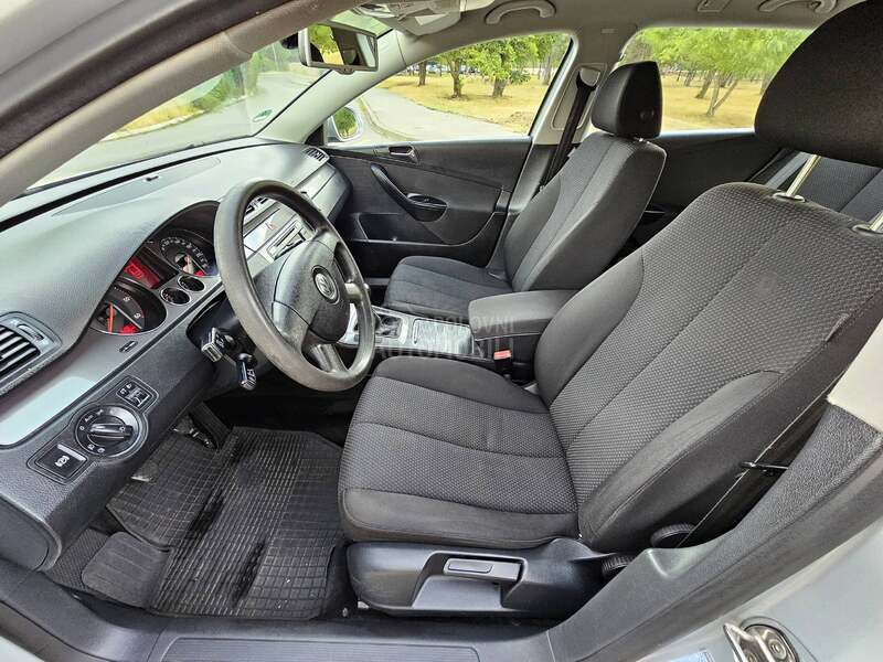 Volkswagen Passat B6 1.9 TDI  Bluemotion