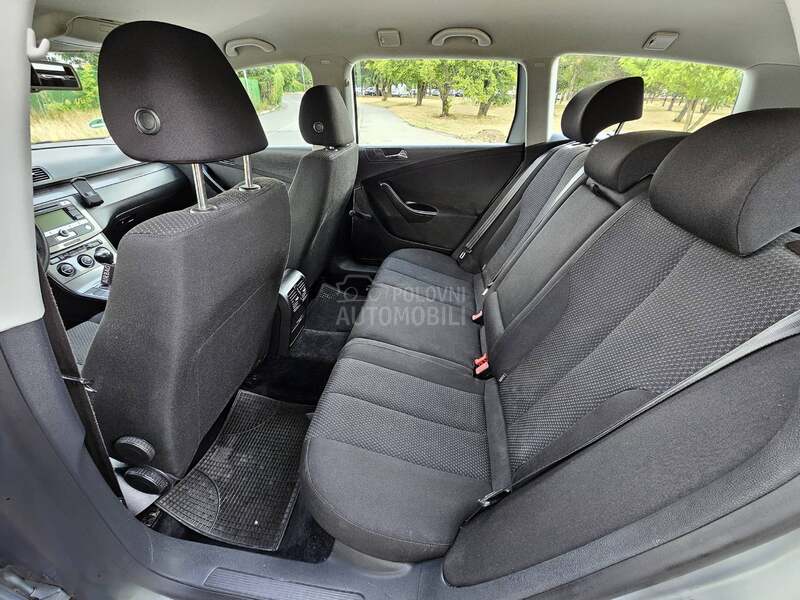 Volkswagen Passat B6 1.9 TDI  Bluemotion
