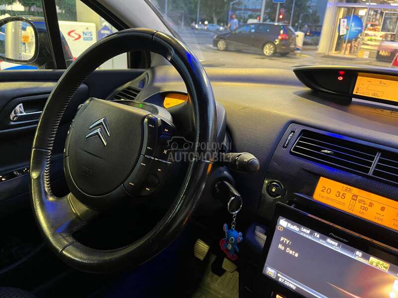 Citroen C4 1.6 REZERVISAN