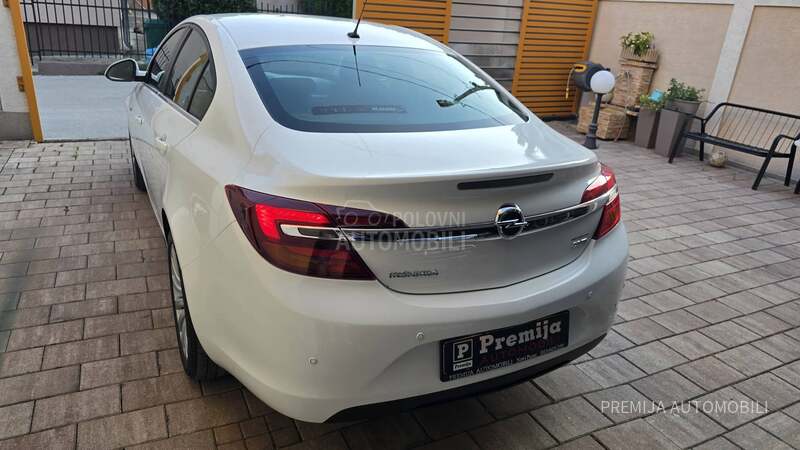 Opel Insignia 2.0 CDTI