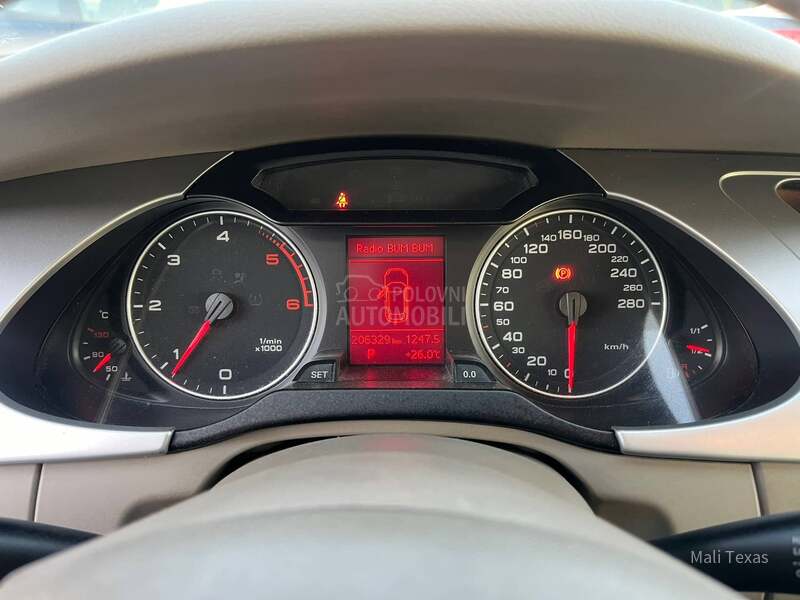 Audi A4 AUT/NOV/NOV