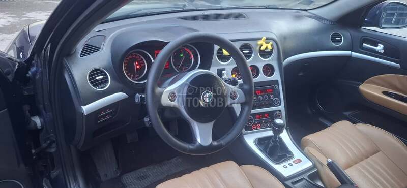 Alfa Romeo 159 GIUGIARO