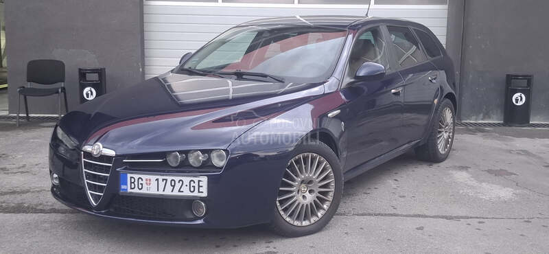 Alfa Romeo 159 GIUGIARO