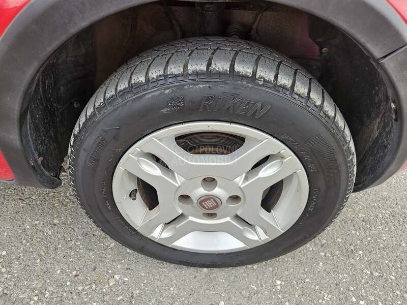 Fiat Panda CLIMBING