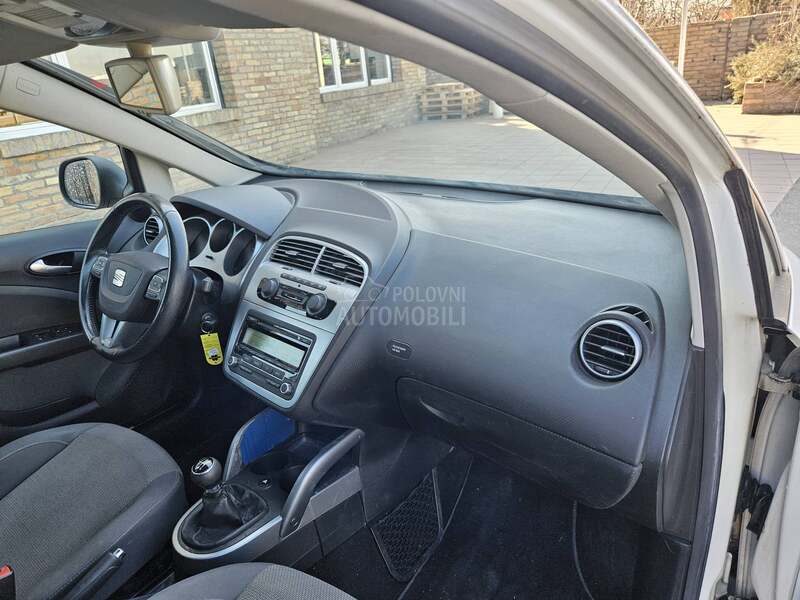 Seat Altea XL A K C I J A