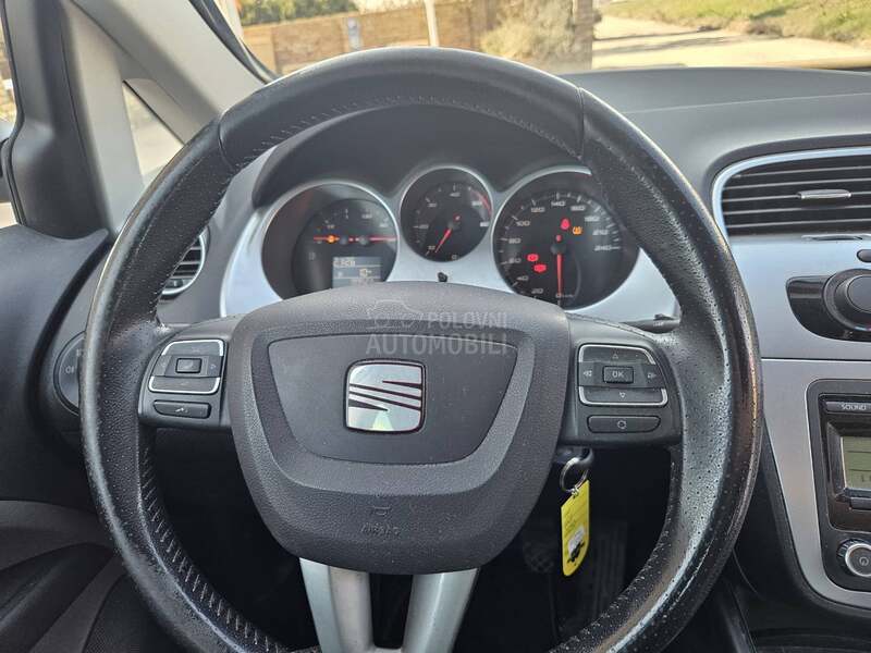 Seat Altea XL A K C I J A