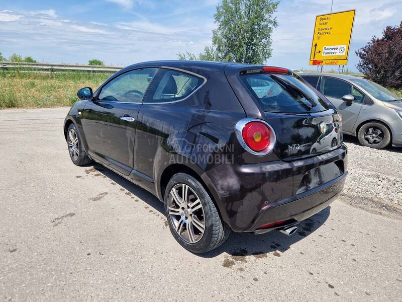 Alfa Romeo MiTo A K C I J A