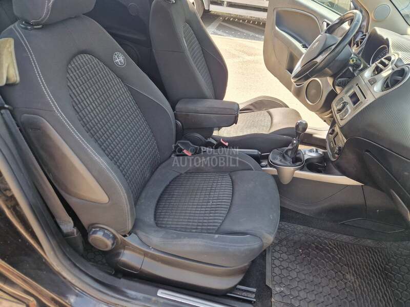 Alfa Romeo MiTo A K C I J A