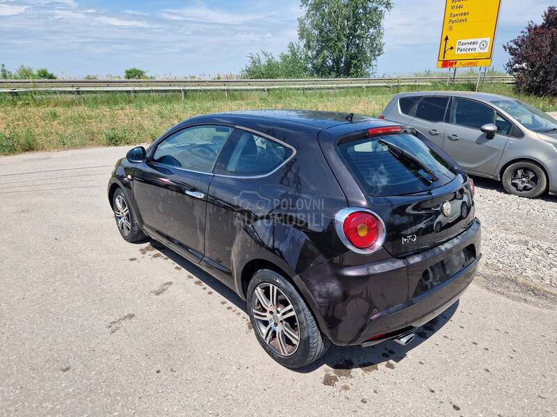 Alfa Romeo MiTo A K C I J A