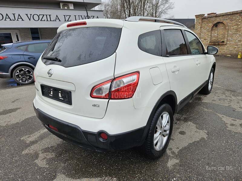 Nissan Qashqai + 2 A K C I J A