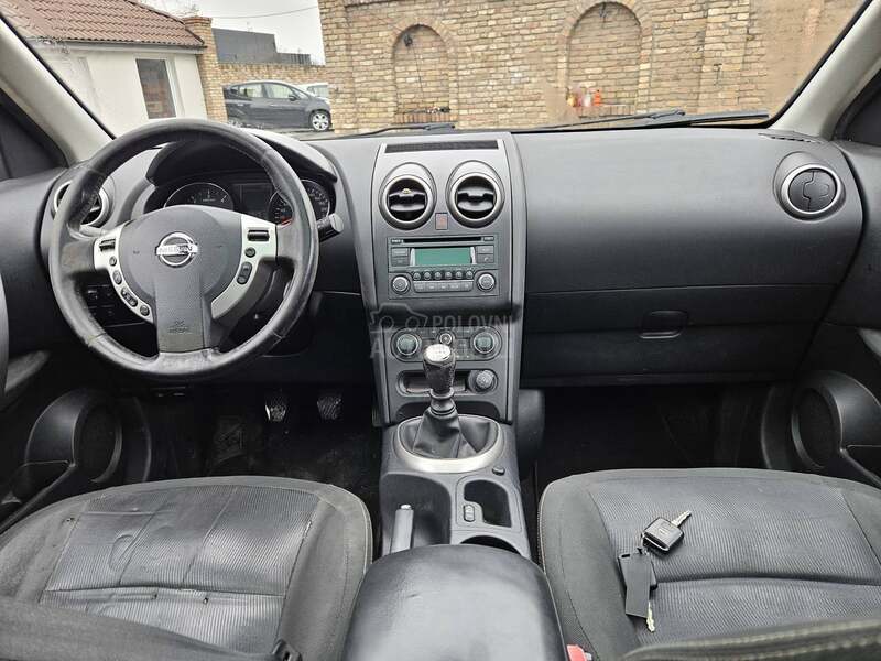 Nissan Qashqai + 2 A K C I J A