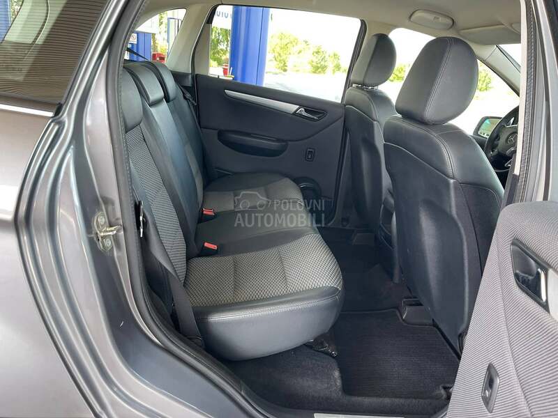 Mercedes Benz B 200 CDI